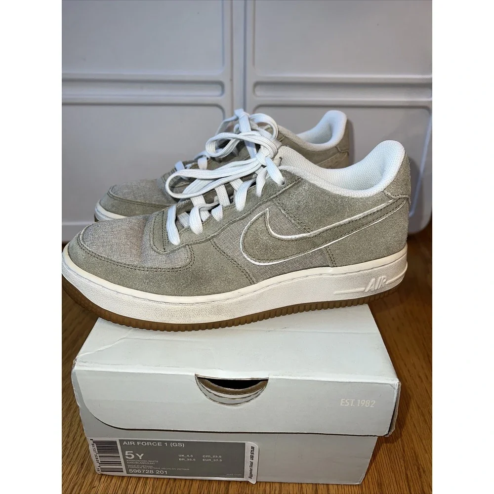 Nike Air Force 1 GS Khaki White Gum Low Top Sneakers 596728-201 Kids Size 5Y